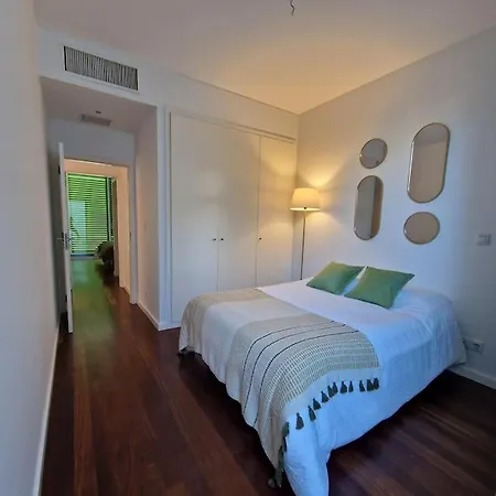 Upscale, Spacious & Peacefull 3-bedroom Apartamento Funchal (Madeira)