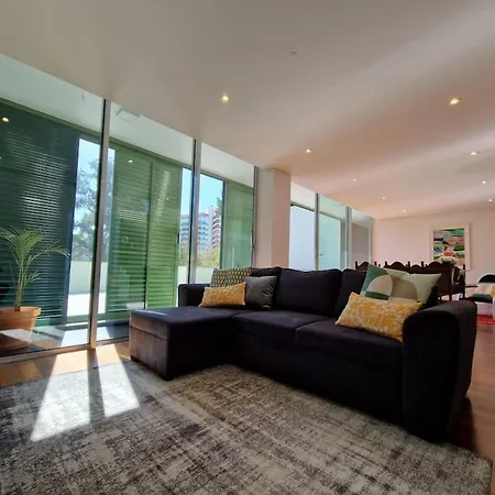 Apartamento Upscale, Spacious & Peacefull 3-bedroom