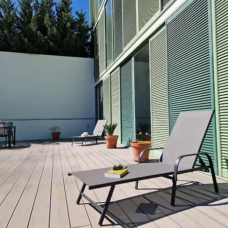 Upscale, Spacious & Peacefull 3-bedroom *