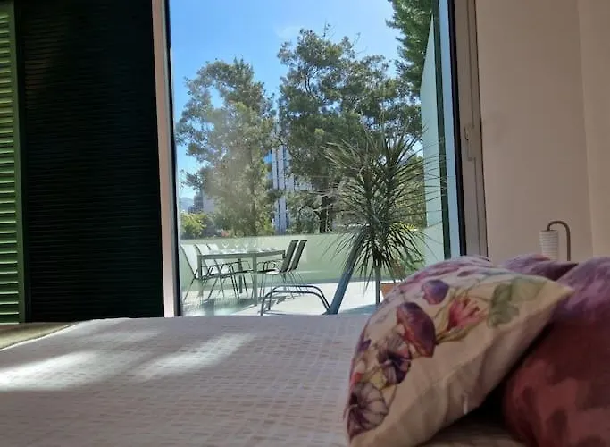 Διαμέρισμα Upscale, Spacious & Peacefull 3-bedroom Φουνκάλ