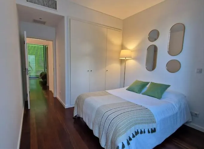 Upscale, Spacious & Peacefull 3-bedroom Daire Funchal